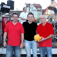 SPD-Kreisvorsitzender Carsten Höllein mit dem OV-Vorsitzenden Markus Geflitter (links) und 2. Bürgermeister Axel Dorscht.